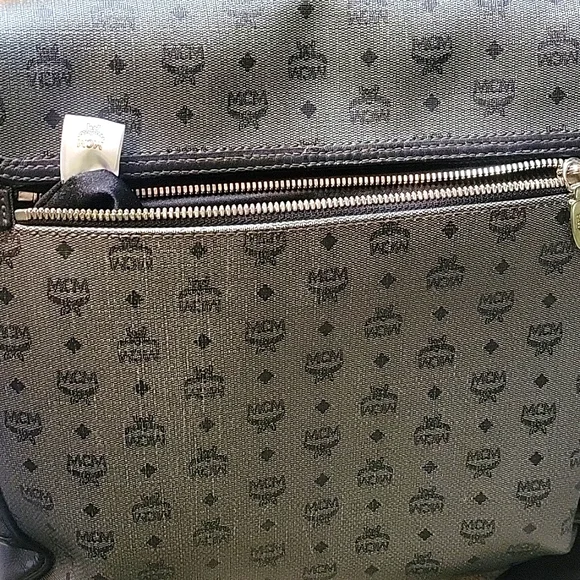 MCM Messenger Bag - Picture 9 of 12
